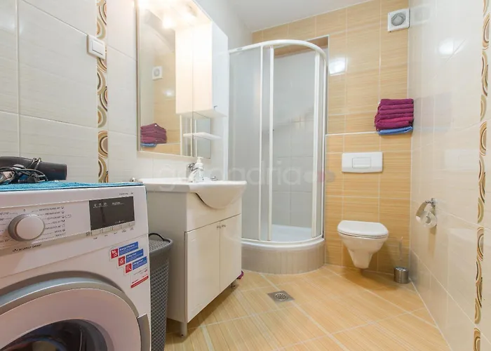 Barbin In The Center